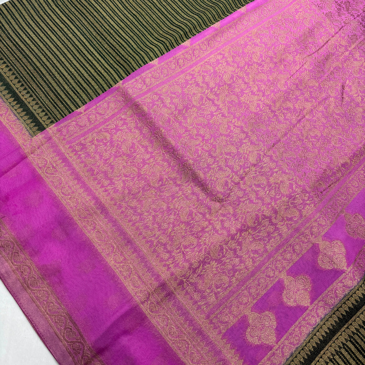 Premium Handloom Semi Crepe Silk Saree with Elegant Dual Tone Weave & Rich Contrast Border | Wedding, Festive & Traditional Wear | Radha By Rapid Rashmi