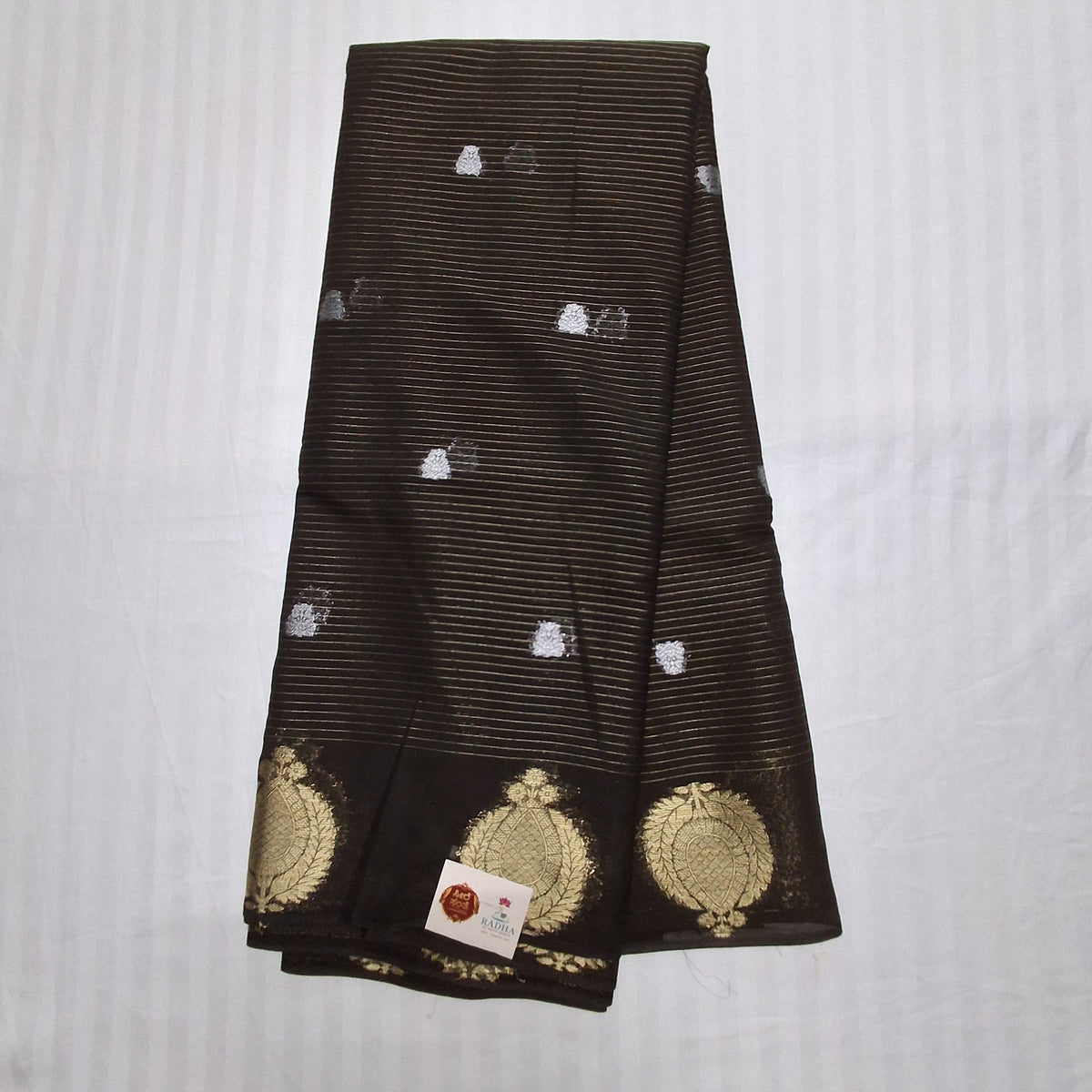 Under Rs.  2000 Sarees