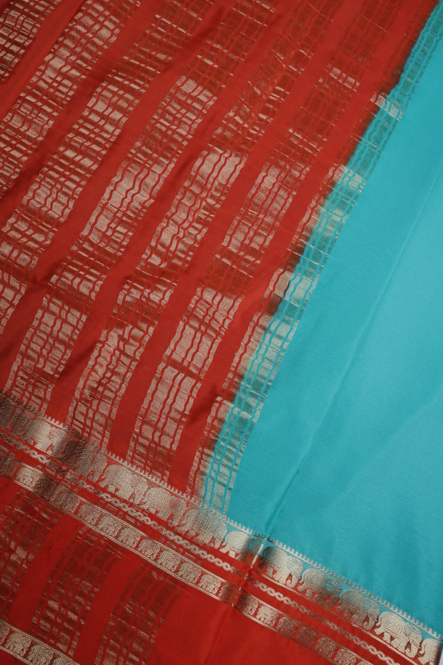 Premium Semi Crepe Saree with Elegant Elephant Motif, Bentex Border & Gold Lace Trim | Designer Wedding, Festive & Party Wear Saree for Women