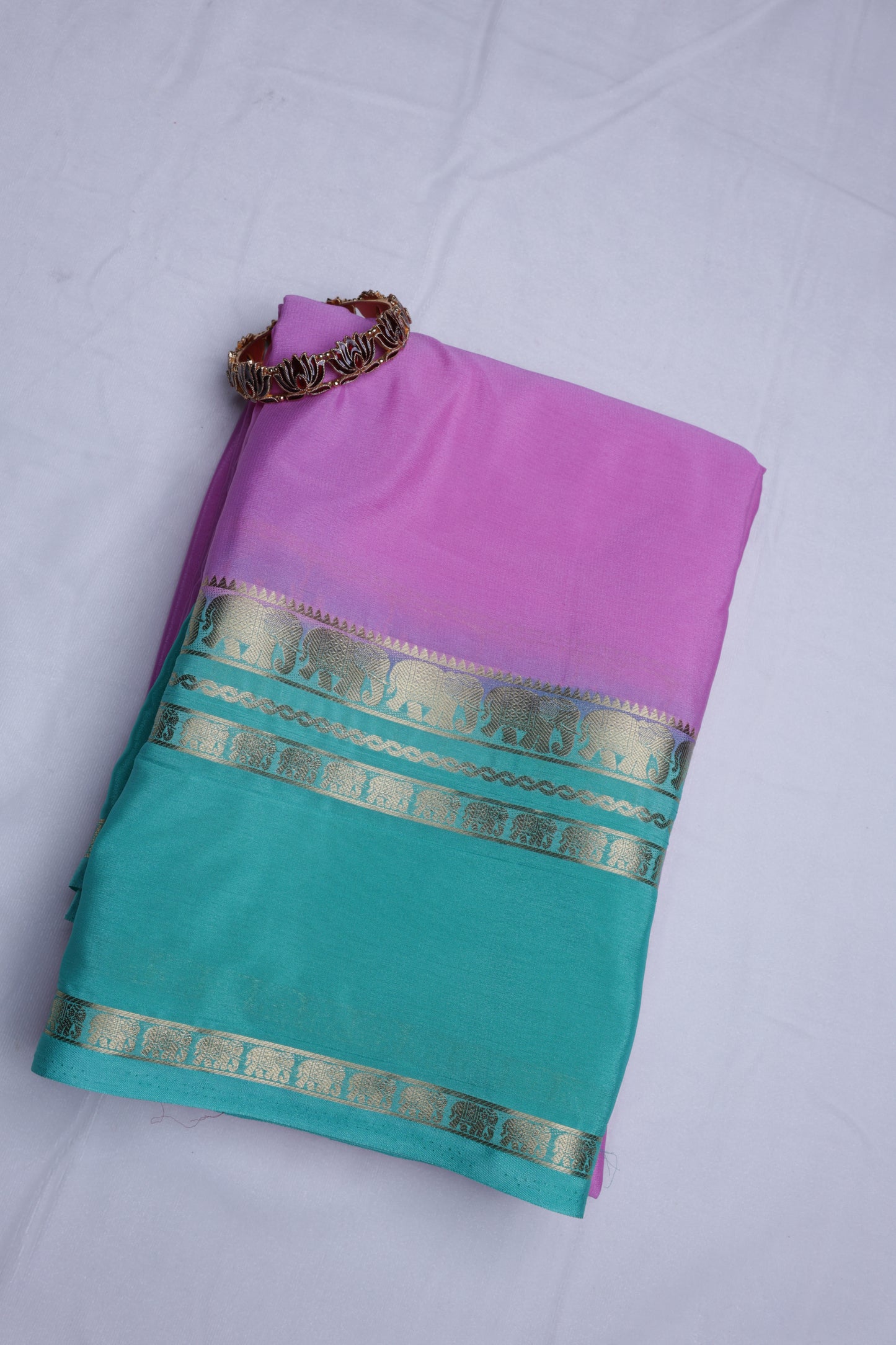 Premium Semi Crepe Saree with Elegant Elephant Motif, Bentex Border & Gold Lace Trim | Designer Wedding, Festive & Party Wear Saree for Women