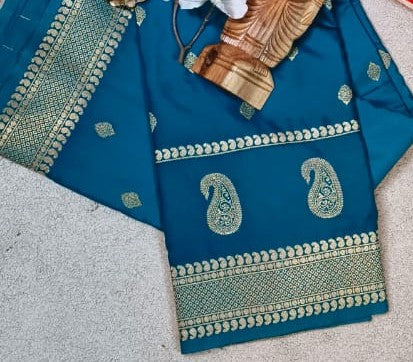 ND Crepe Silk Saree – Premium Chex Bentex Crepe Silk with Rich Pallu(Code SS-09)