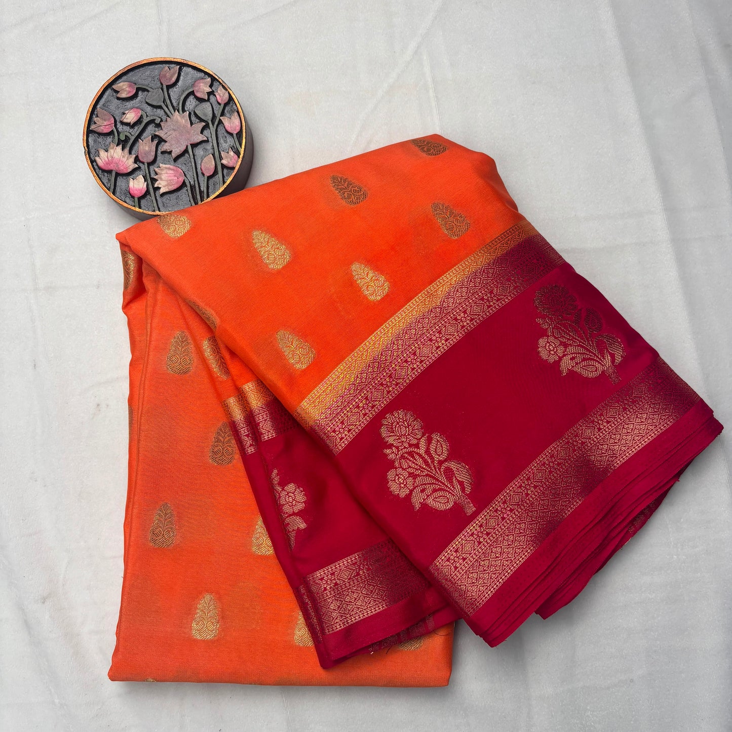 Premium Semi Crepe Silk Saree with Dual Tone Weaving & Rich Zari Work | Wedding, Festive & Traditional Wear | Radha By Rapid Rashmi