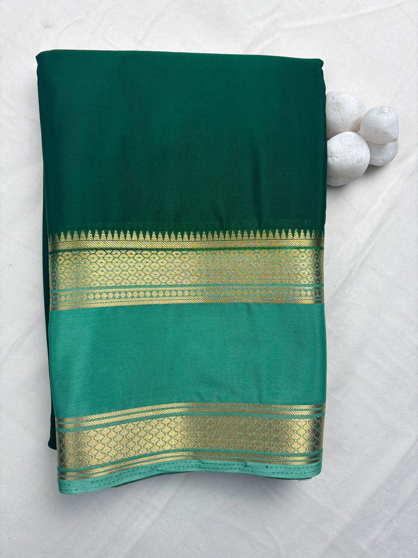 Premium Semi Crepe Saree with Elegant Zari Design, Bentex Border, Diamond Mesh & Velli Silku Finish | Designer Wedding, Festive & Party Wear Saree for Women