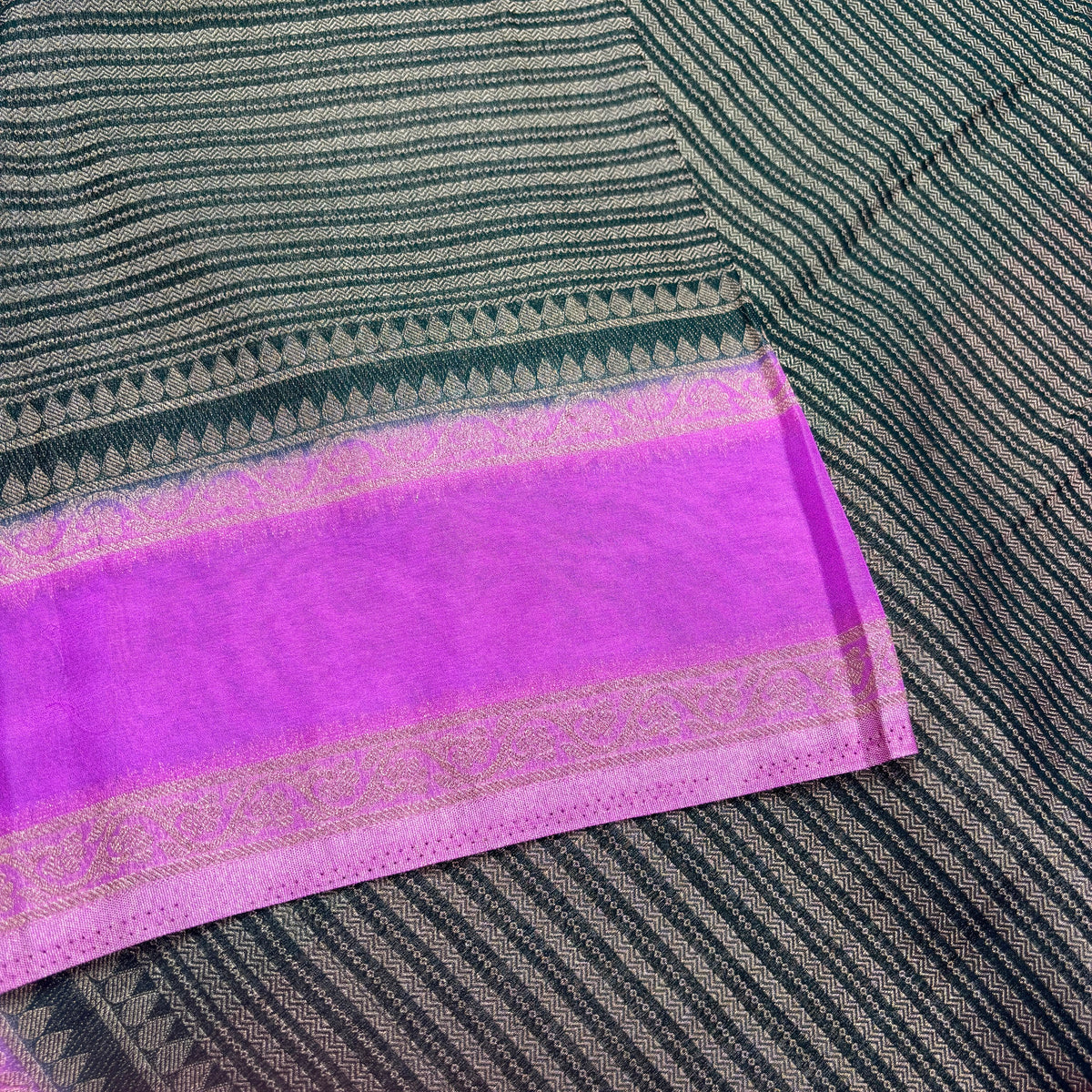 Premium Handloom Semi Crepe Silk Saree with Elegant Dual Tone Weave & Rich Contrast Border | Wedding, Festive & Traditional Wear | Radha By Rapid Rashmi