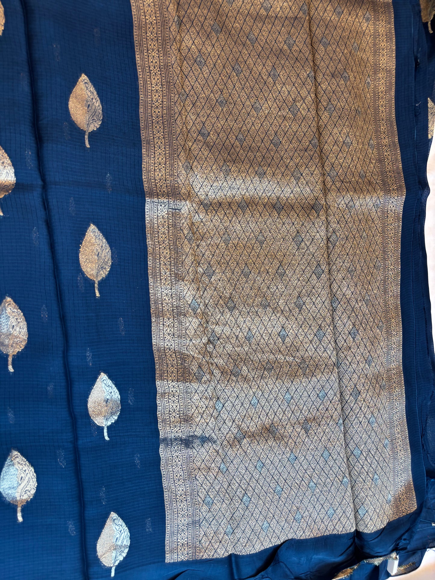 Manipuri Silver Jari Self Saree with Grand Rich Jari Pallu | Premium Viscose Saree