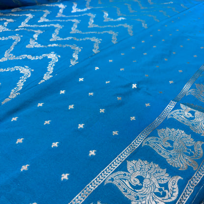 Banarasi Georgette Saree with Rich Pallu & Floral Border | Premium Party Wear Saree