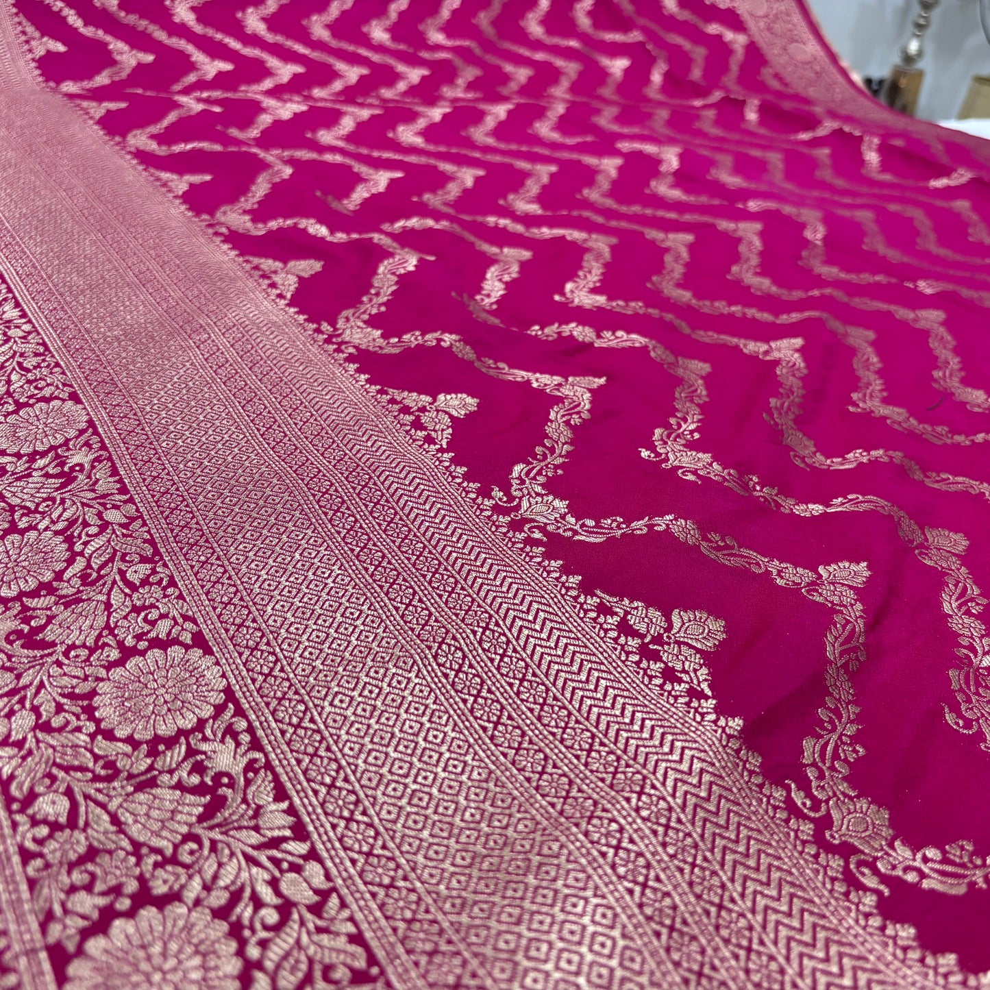 Banarasi Georgette Saree with Rich Pallu & Floral Border | Premium Party Wear Saree
