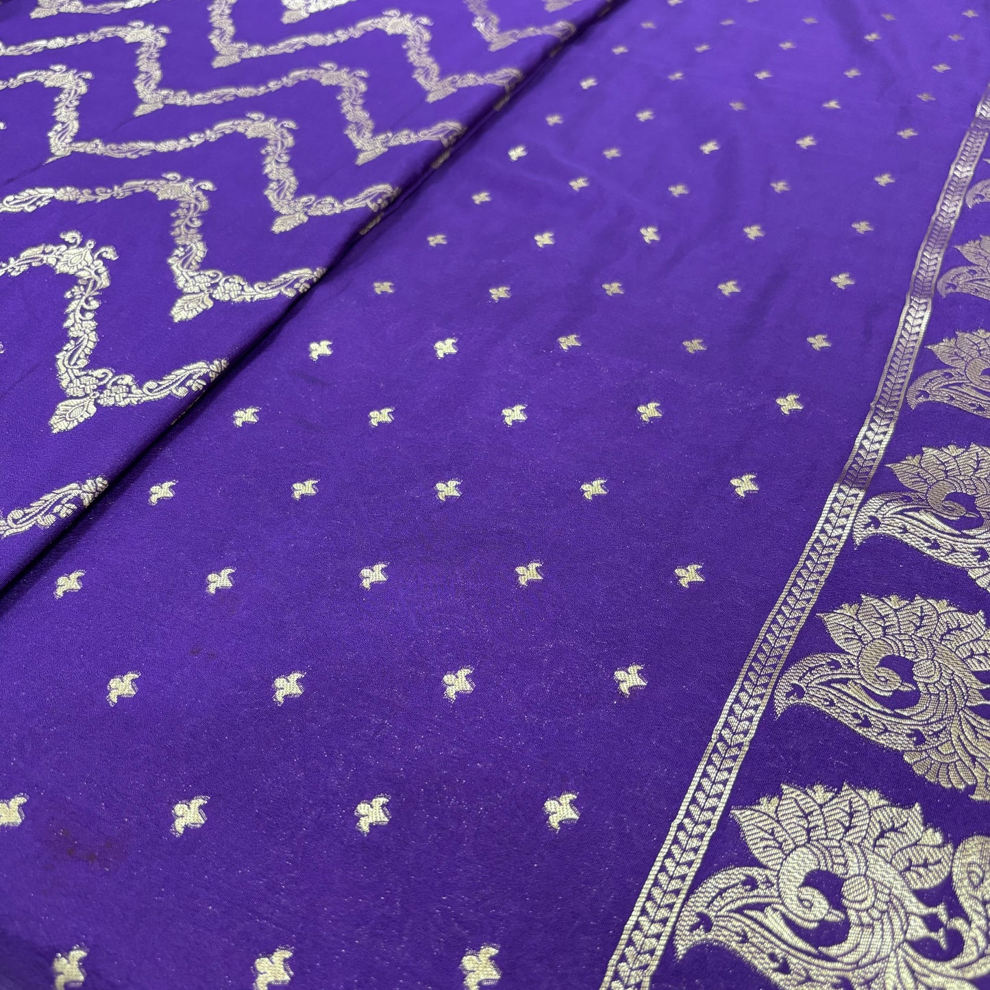 Banarasi Georgette Saree with Rich Pallu & Floral Border | Premium Party Wear Saree