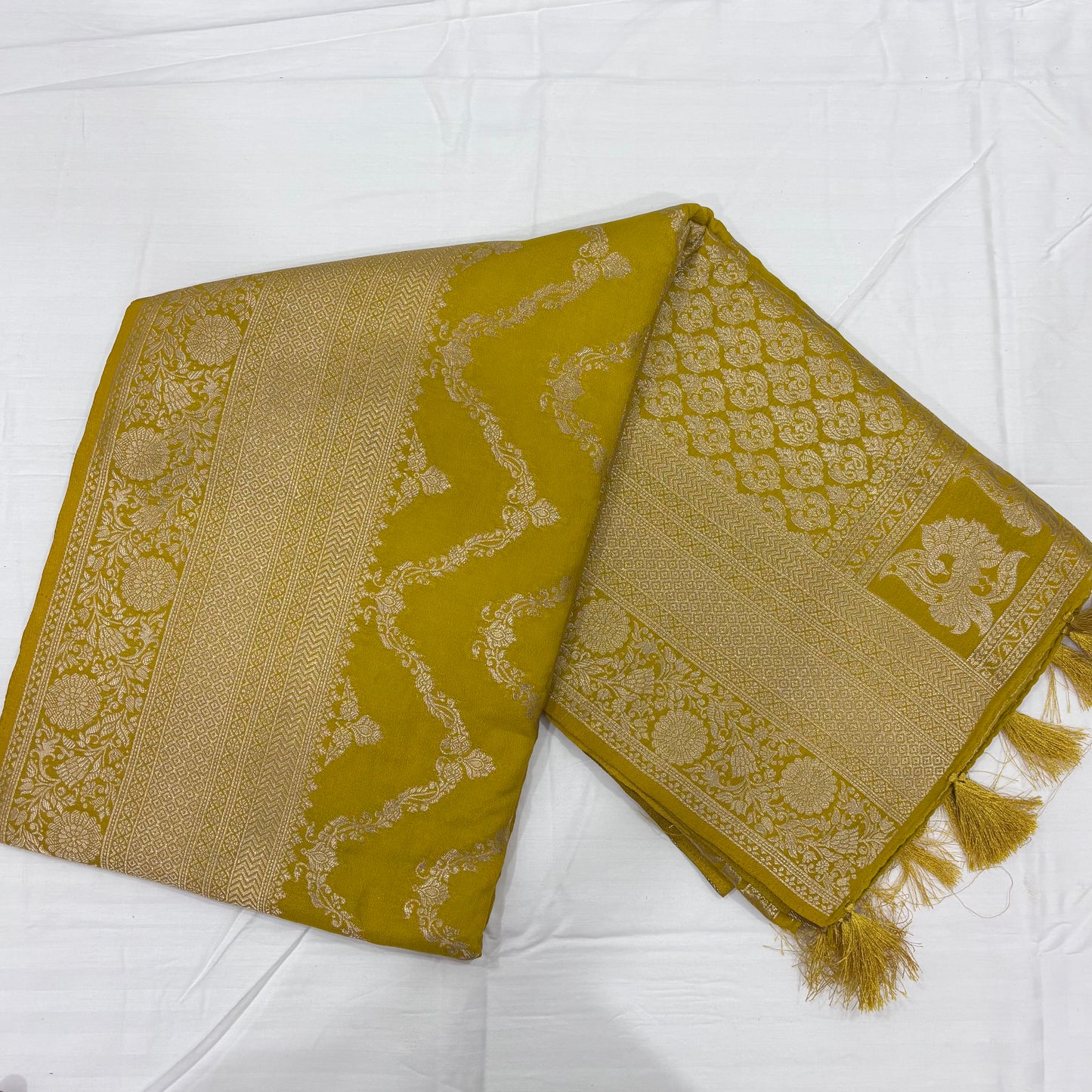 Banarasi Georgette Saree with Rich Pallu & Floral Border | Premium Party Wear Saree