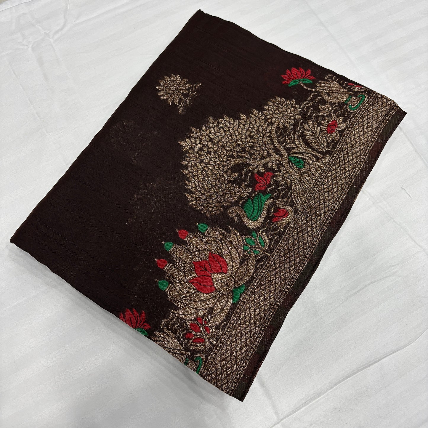 Premium Munga Silk Saree for Women with Rich Pallu & Gold Zari Border | Festive & Wedding Collection | Radha By Rapid Rashmi