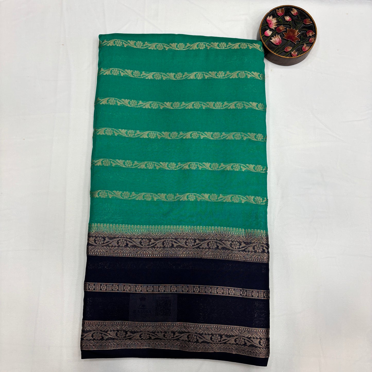 Premium Semi Crepe Silk Saree for Women | Elegant Contrast Design with Matching Blouse Piece | Office, Festive & Party Wear | Radha By Rapid Rashmi
