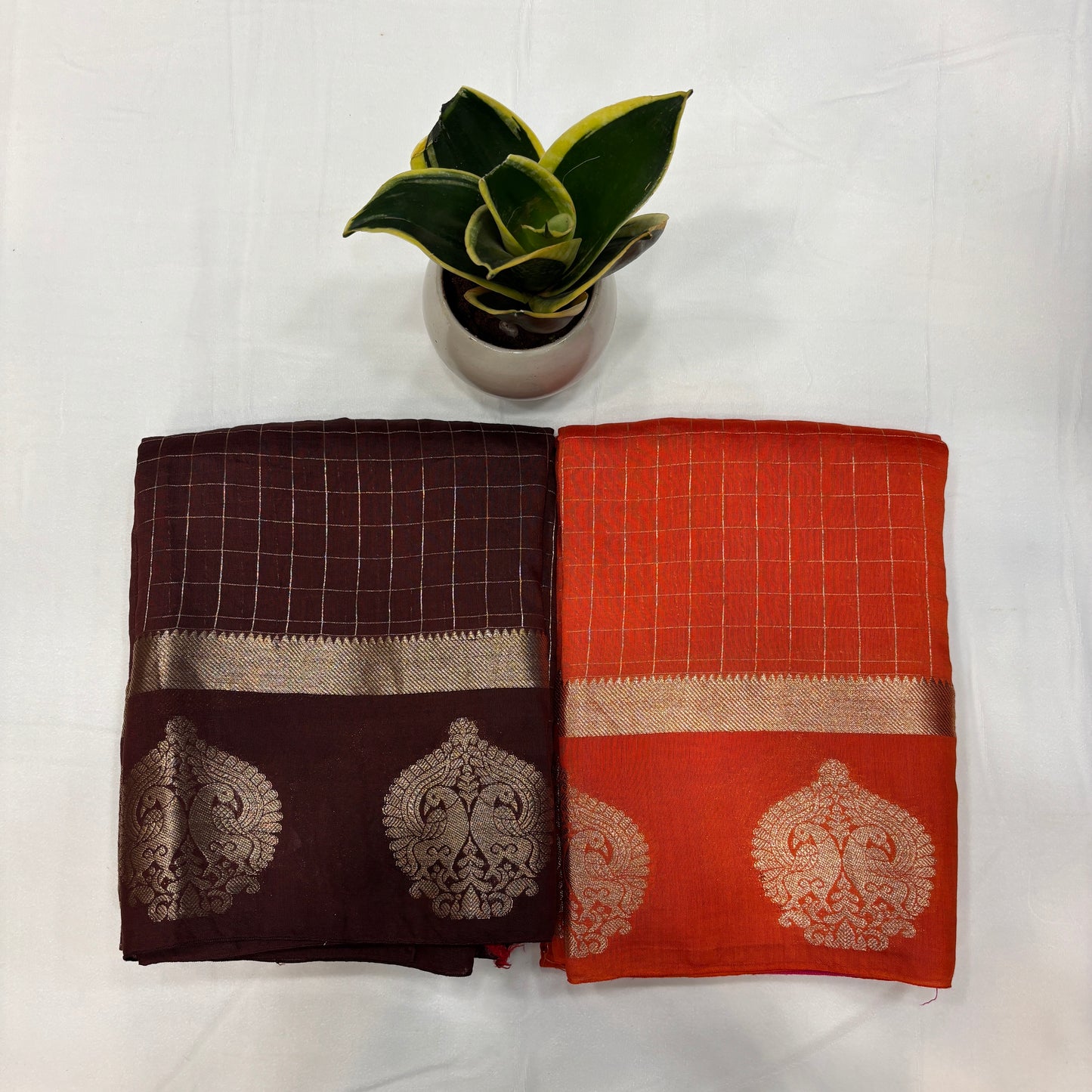 Premium Semi Crepe Saree for Women | Elegant Checks Design with Designer Border | Festive, Party & Traditional Wear | Radha By Rapid Rashmi