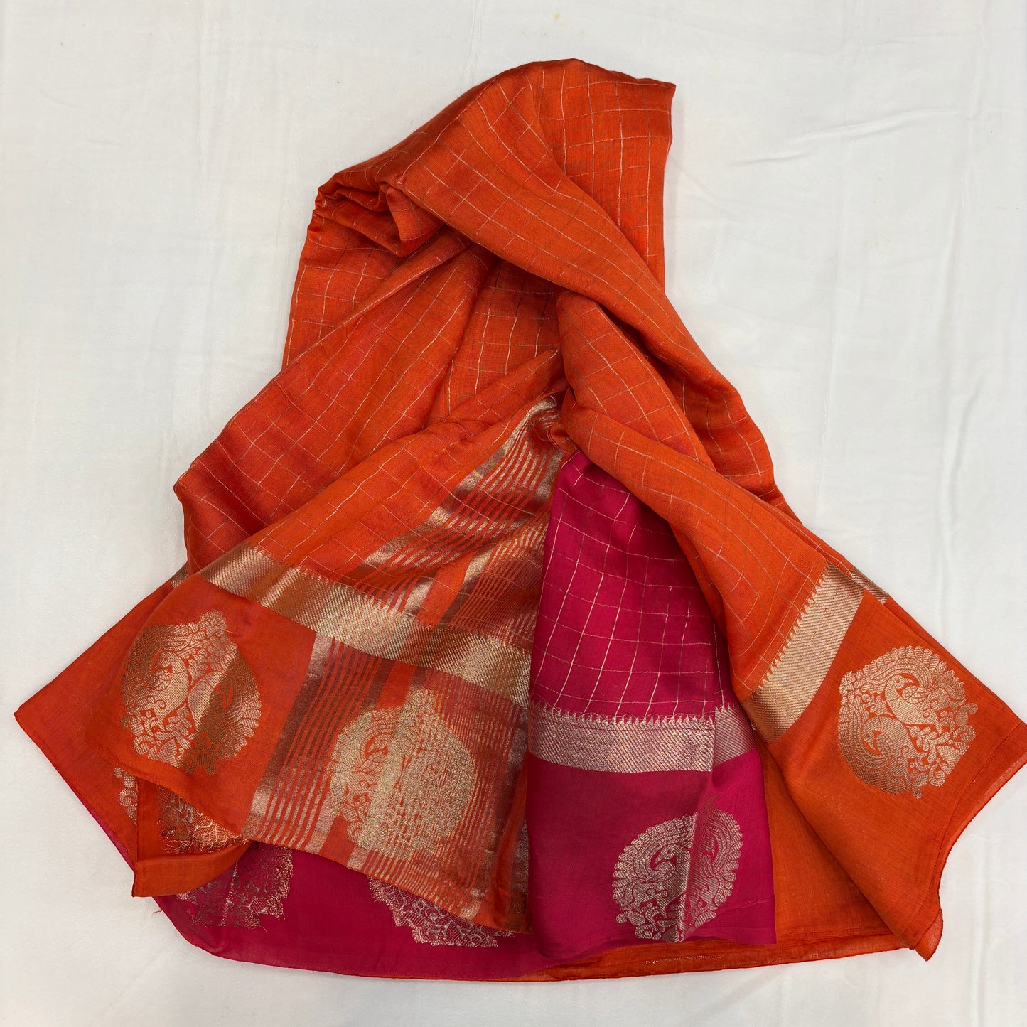 Premium Semi Crepe Saree for Women | Elegant Checks Design with Designer Border | Festive, Party & Traditional Wear | Radha By Rapid Rashmi