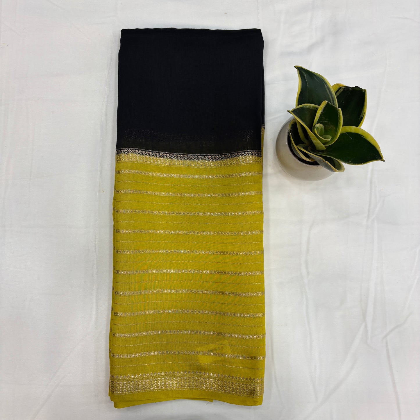 Premium Semi Crepe Saree with Leaf Design & Small Butta | Radha By Rapid Rashmi