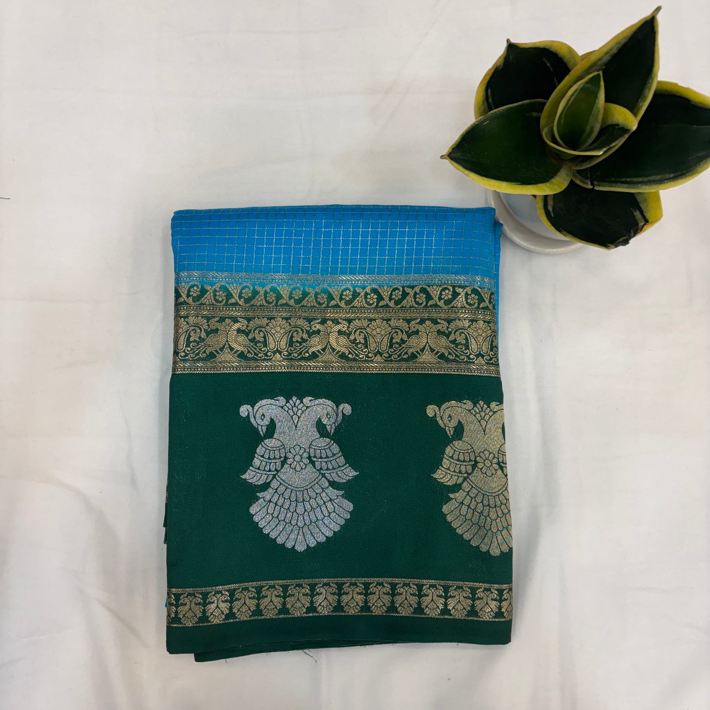 Premium Semi Crepe Saree with Gandaberunda Motif, Bentex Border & Zari Checks | Designer Wedding, Festive & Party Wear Saree for Women
