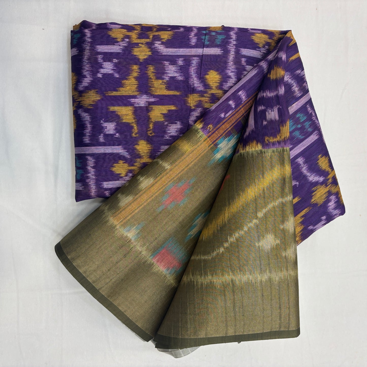 Premium Pochampally Semi Silk Saree with Traditional Handloom Ikat Patterns | Elegant Festive, Office & Ethnic Wear Saree for Women