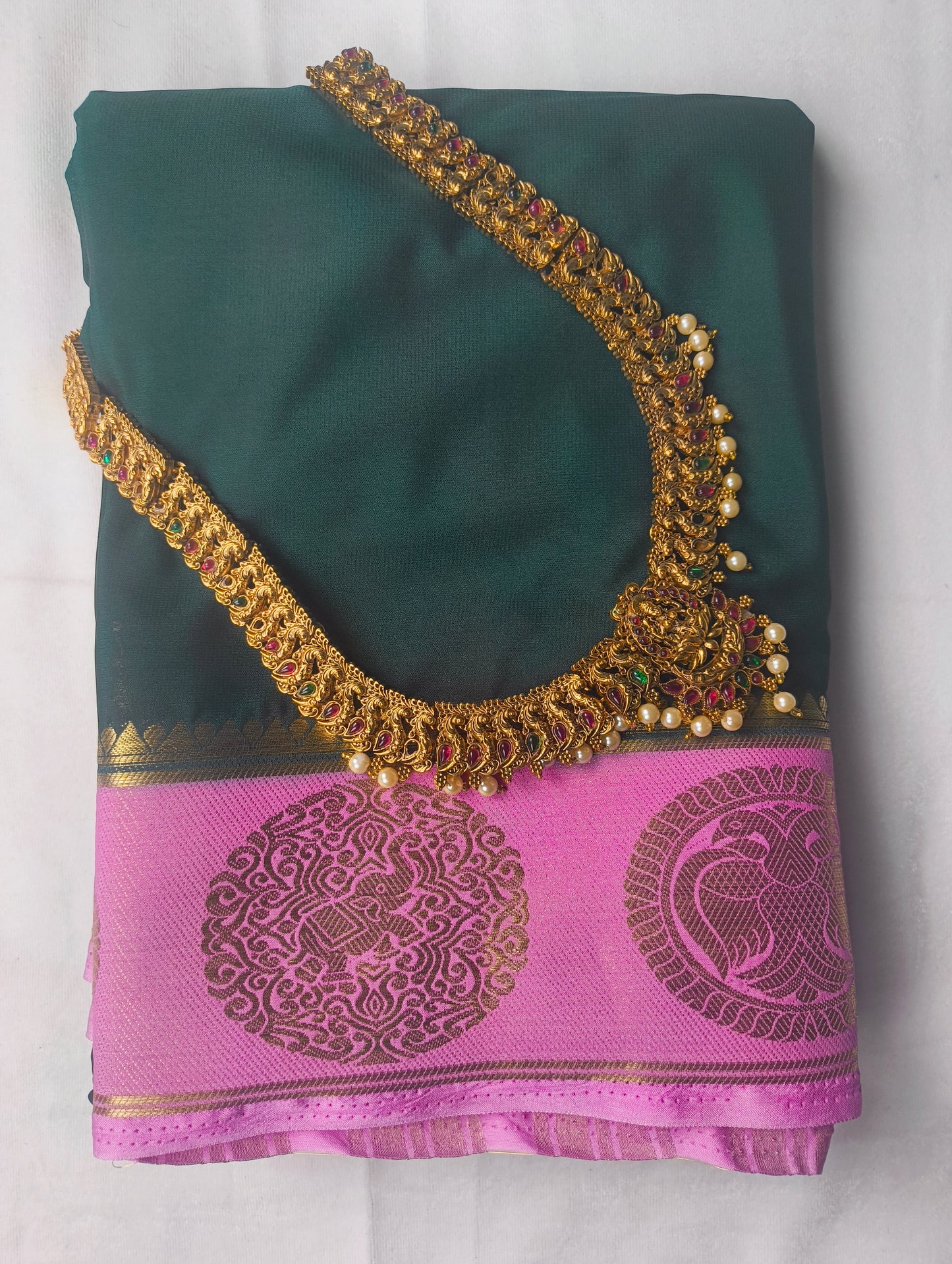 Premium Semi Crepe Saree with Gandaberunda Motif & Premium Imitation Gold Thread | Designer Wedding, Festive & Traditional Saree for Women