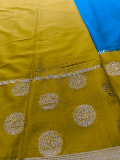 Premium Semi Crepe Silk Saree with Elegant Dual Tone Design & Rich Contrast Weave | Wedding, Festive & Party Wear | Radha By Rapid Rashmi