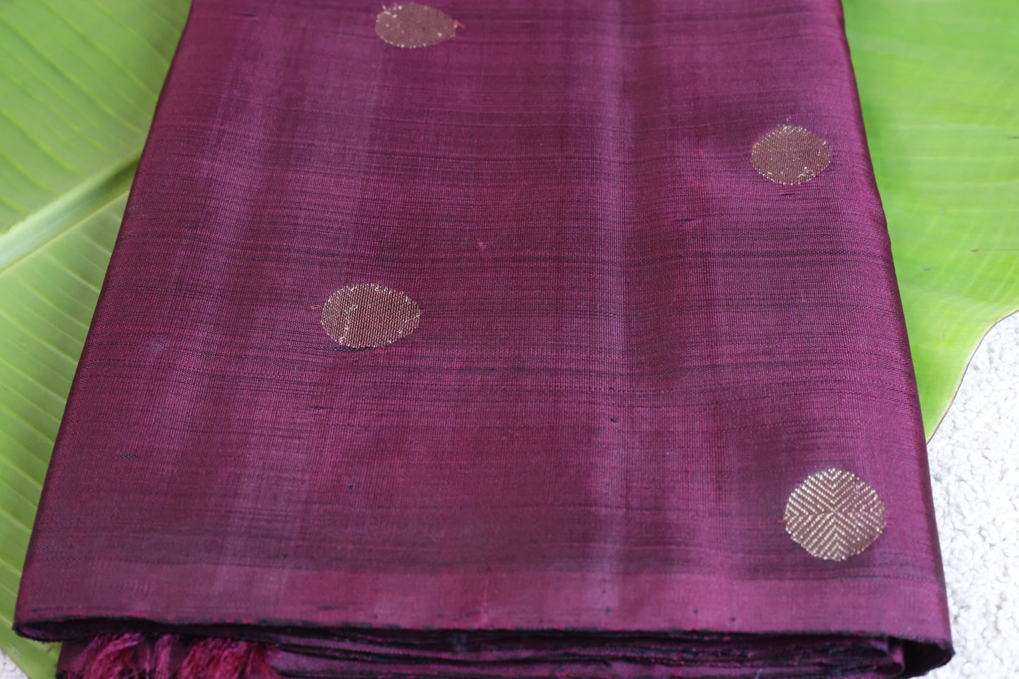 Border Less Butta Pure Silk Saree – Maroon BB(Code PSS-07)
