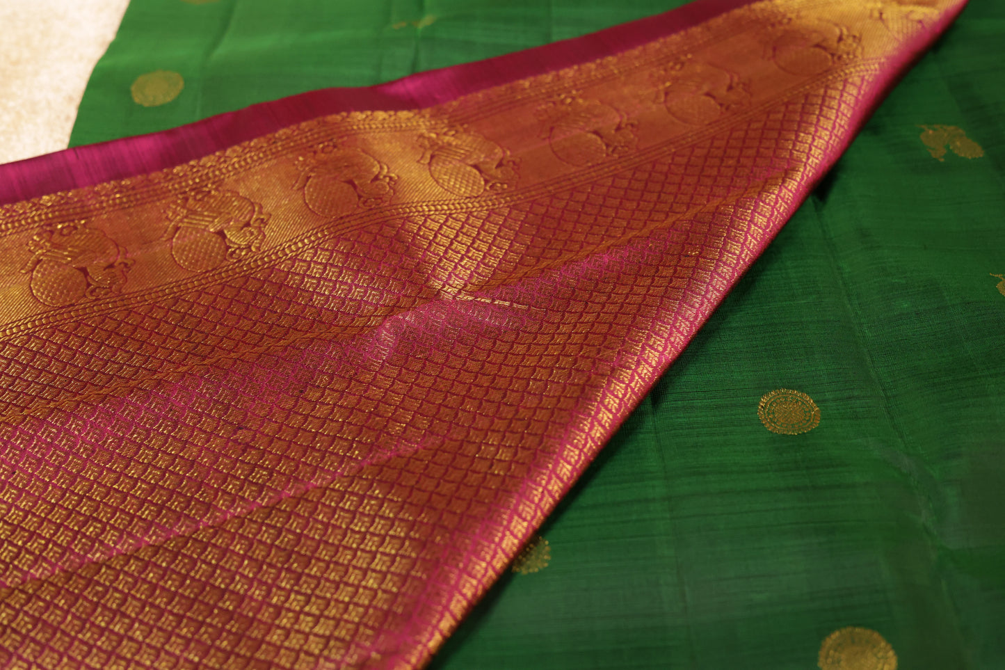 Small Border Pure Silk Saree – Pink Border with Peacock Design(Code PSS-11)