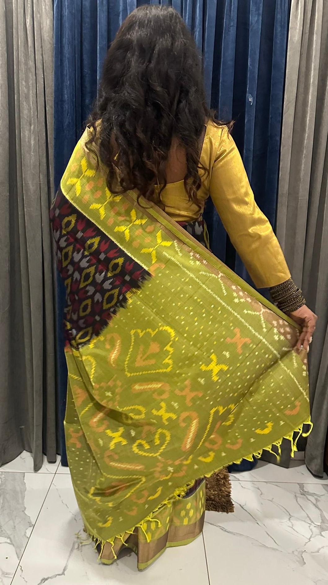 Pochampally Pure Silk Saree(Code PPP-01)