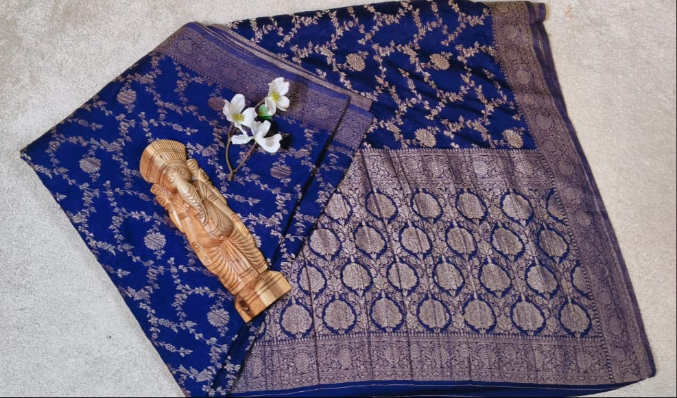 Banarasi Crush Chinnon Saree with Jaal Pattern & Rich Pallu(Code GS-01)