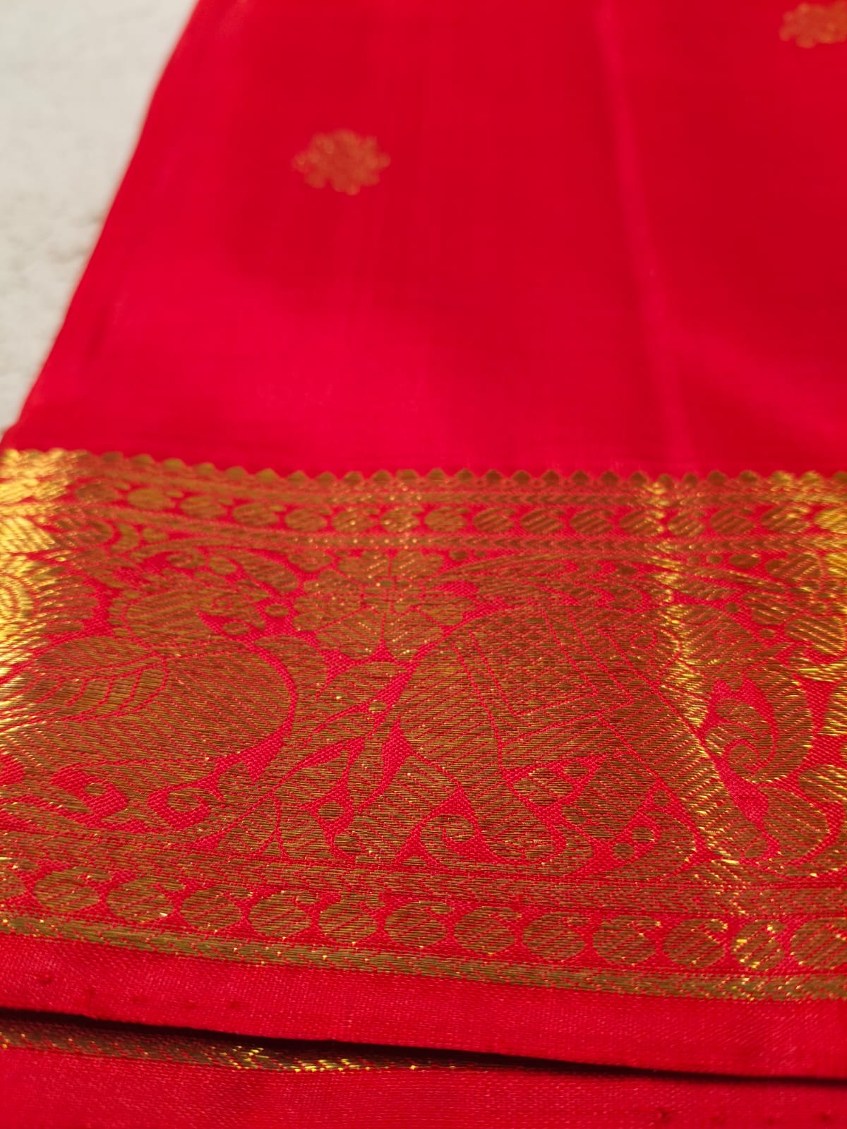 Royal Red Pure Silk Saree with Peacock & Elephant Zari Border(Code PSS-32)