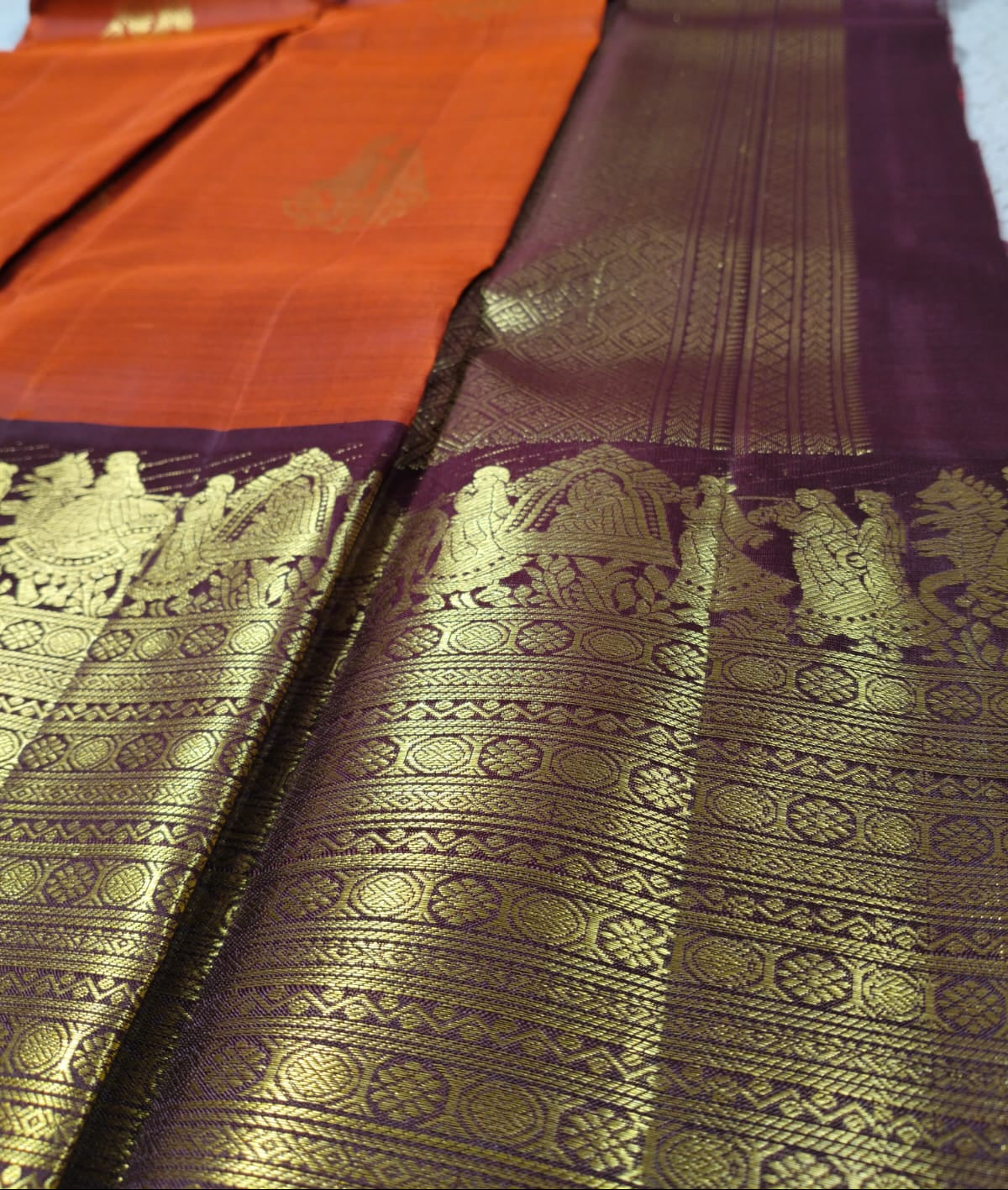Turning Border Pure Silk Saree – Rush Orange with Maroon Pallakki Border(Code PSS-01)