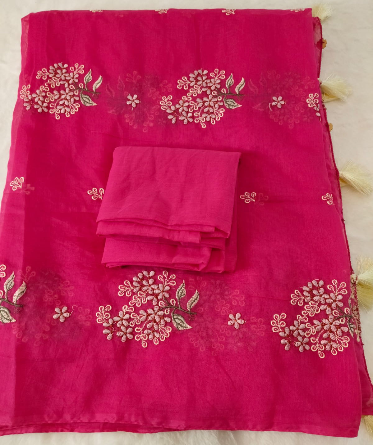 Pure Mul Chanderi Embroidery Saree with Blouse – Rani Pink(Code PMCE-01)