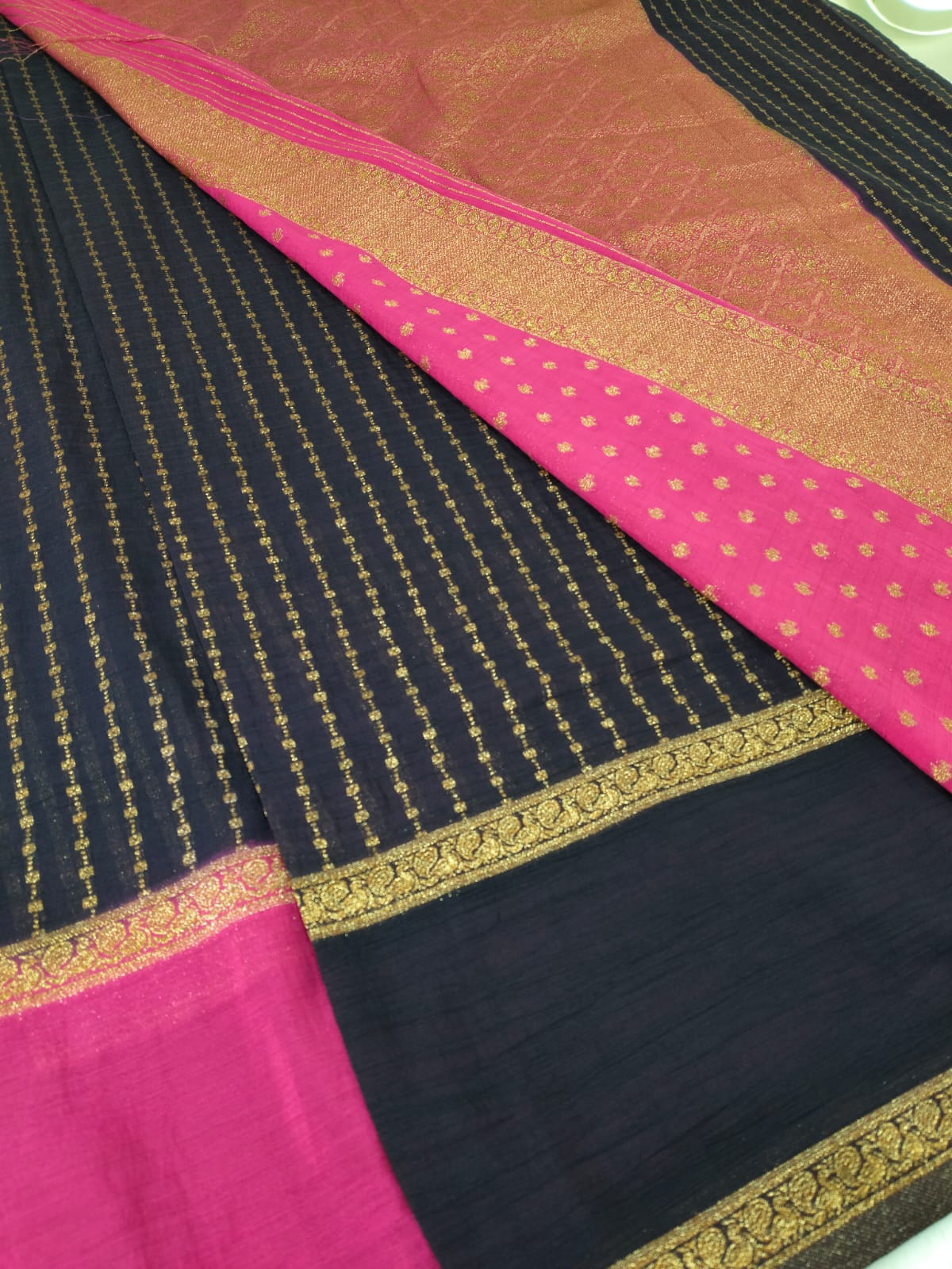 Wrinkle Premium Banarasi Saree Peacock Designed Border(Code WKC-02)