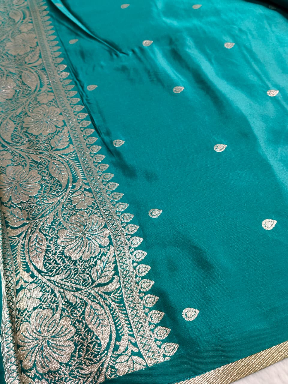 Banarasi Mushroo Silk Saree(Code PS-02)