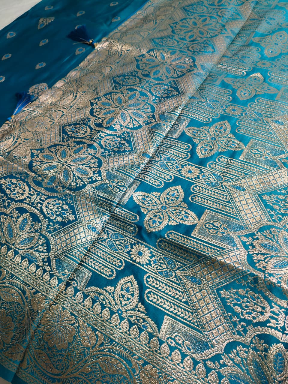 Banarasi Mushroo Silk Saree(Code PS-02)