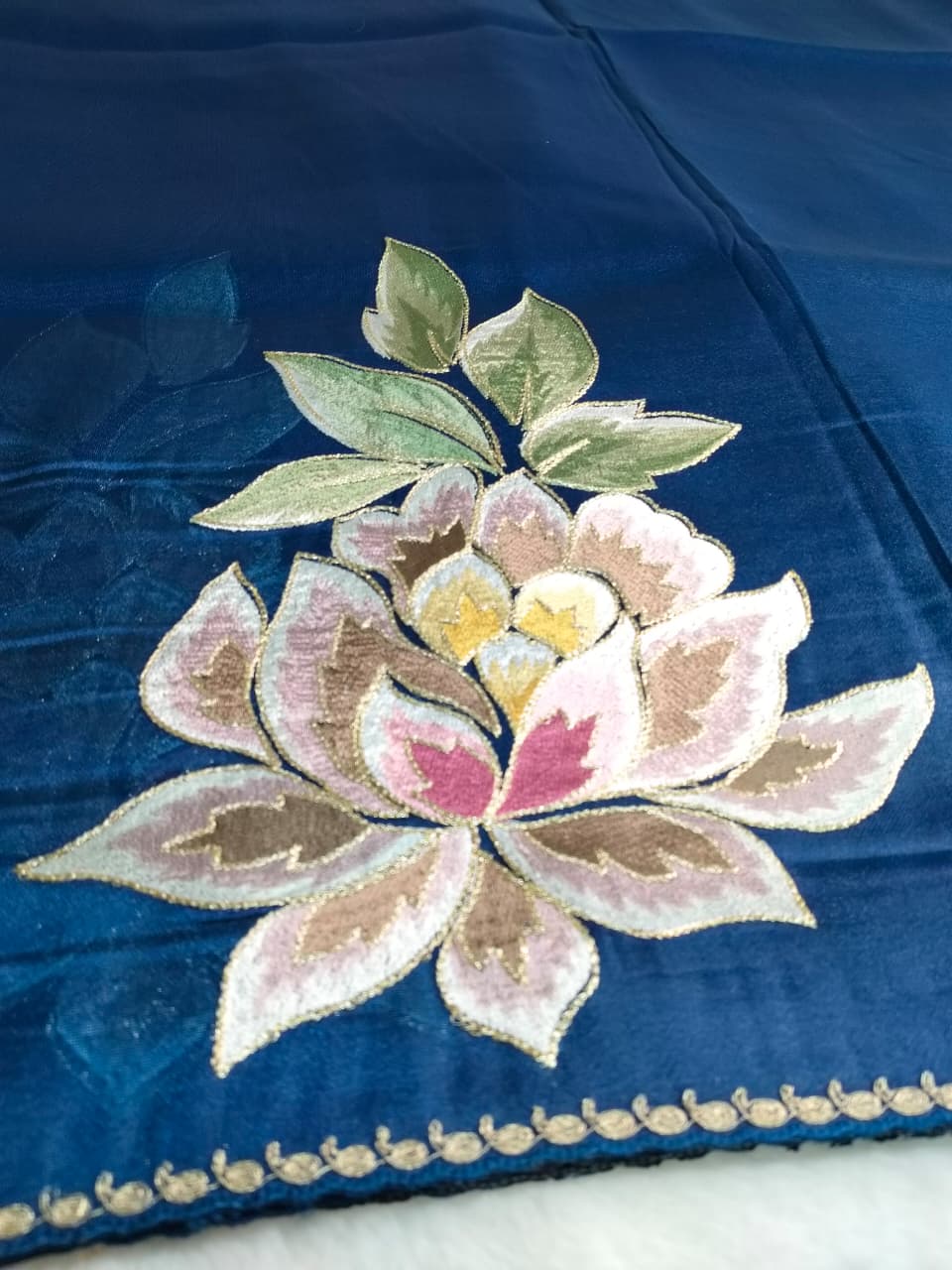 Pure Tissue Organza Saree With Meenakari Resham Floral Pallu Work & Peeta Border(Code FTS-02)