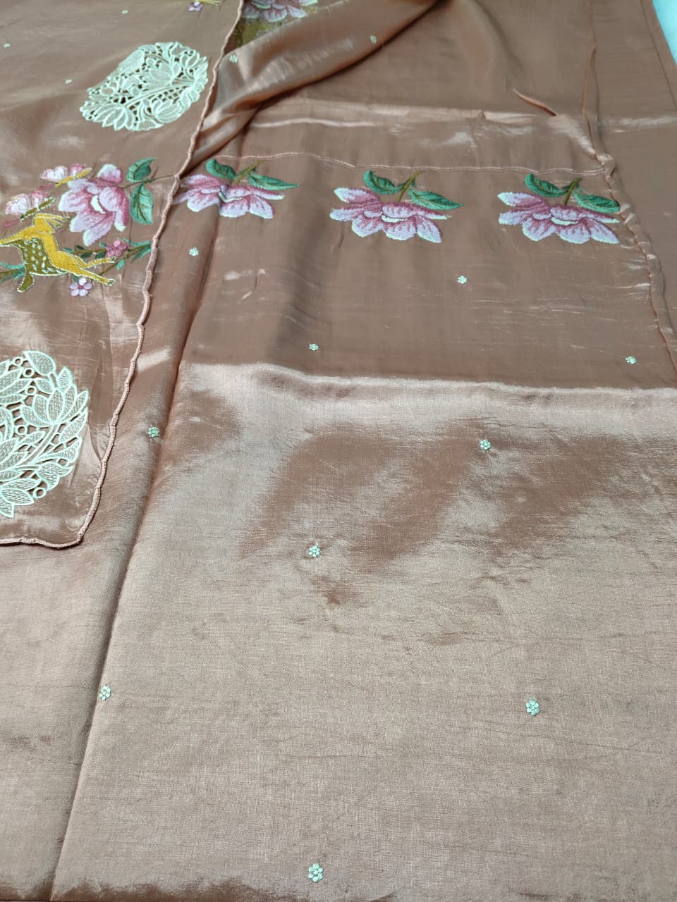 Raw Silk Saree With Premium Cutwork Border(Code FTS-03)