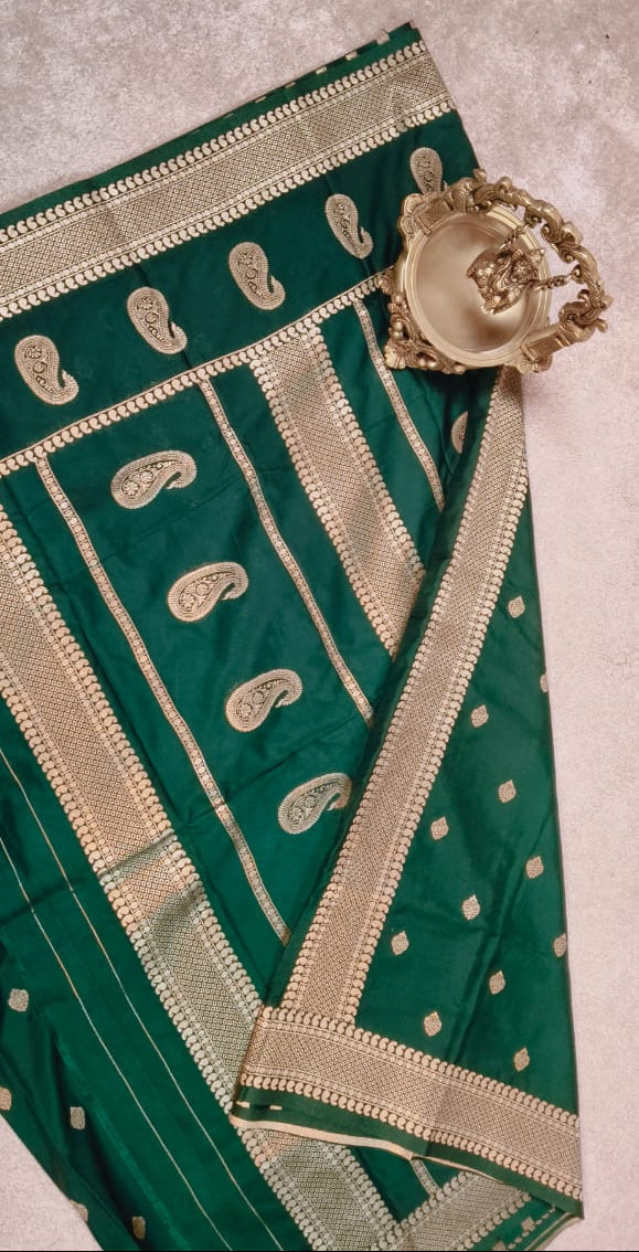 ND Crepe Silk Saree – Premium Chex Bentex Crepe Silk with Rich Pallu(Code SS-09)