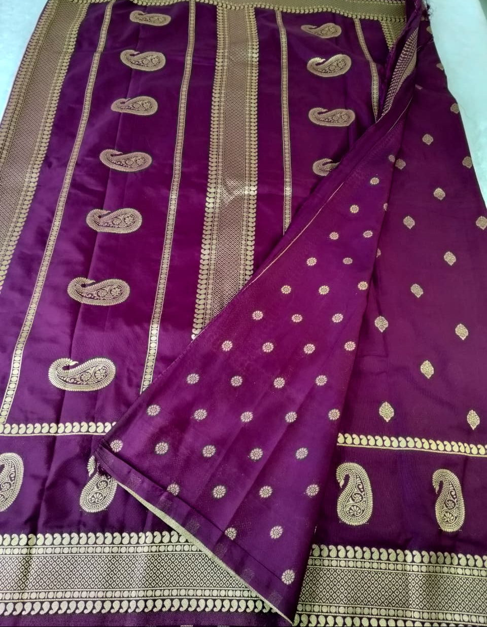 ND Crepe Silk Saree – Premium Chex Bentex Crepe Silk with Rich Pallu(Code SS-09)