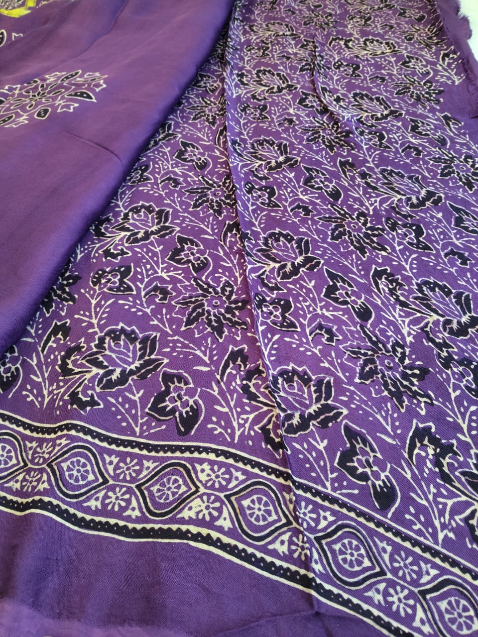 Premium Modal Silk Saree With Ajrakh Style Motifs (MDL-01)