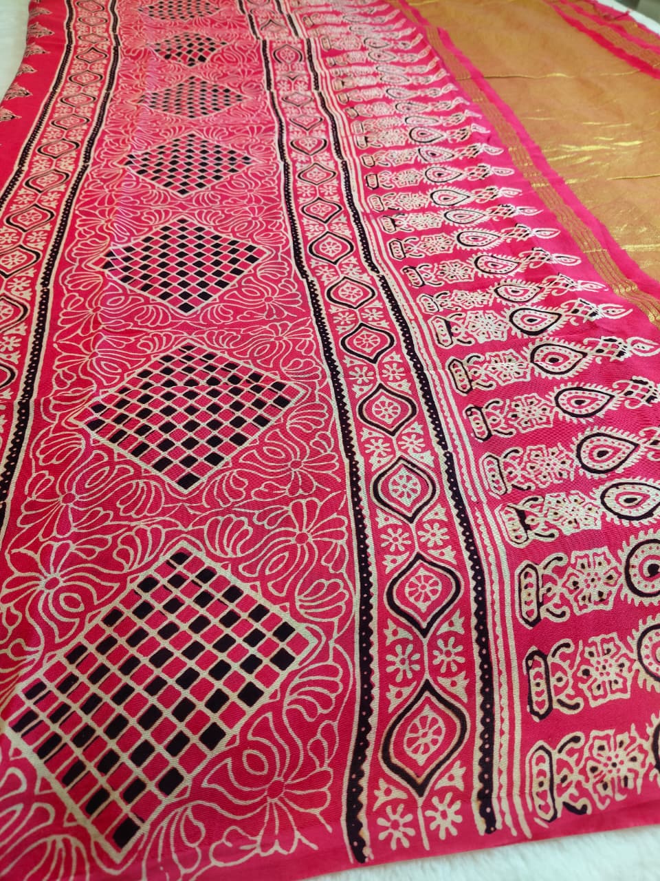 Premium Modal Silk Saree With Ajrakh Style Motifs (MDL-01)