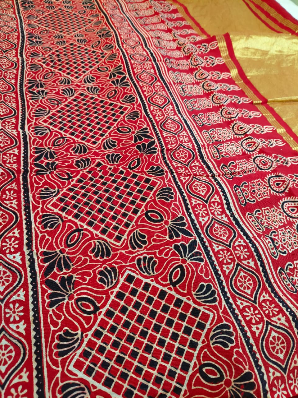 Premium Modal Silk Saree With Ajrakh Style Motifs (MDL-01)