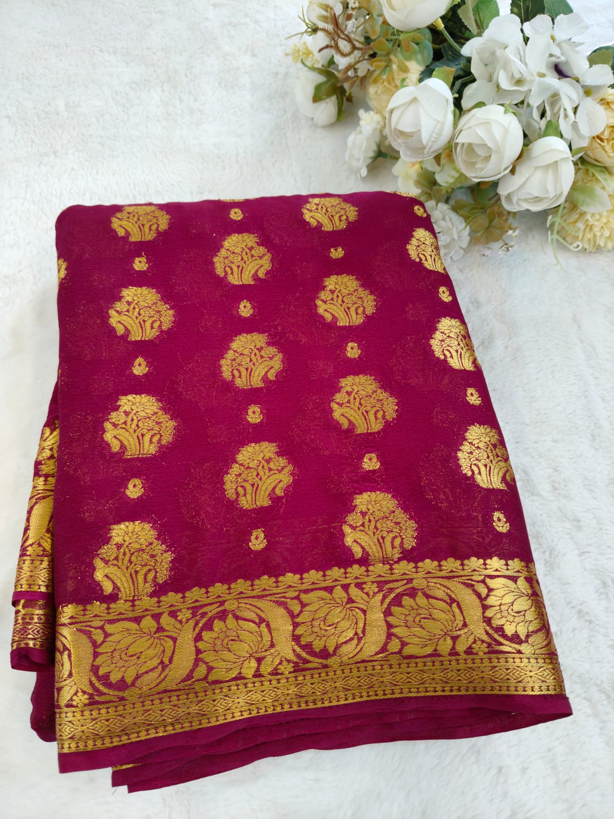 Georgette Saree with Gold Zari Butta & Rich Border | Elegant Party Wear Saree - SS-107