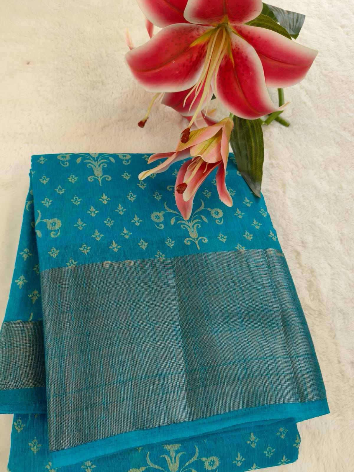 Elegant Linen Saree with Zari Border | Soft & Lightweight Daily Wear -SS -108
