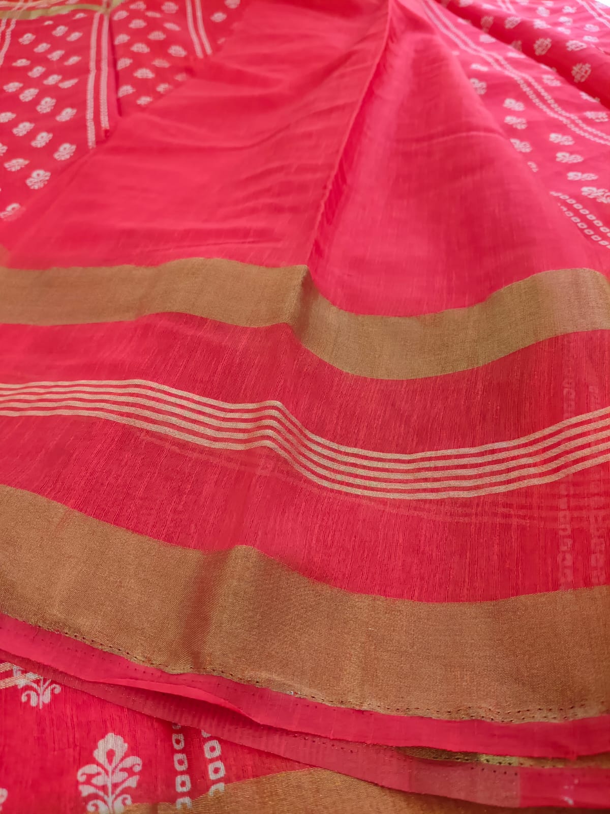 Elegant Linen Saree with Gold Zari Design | Soft & Breathable Daily Wear - SS -108