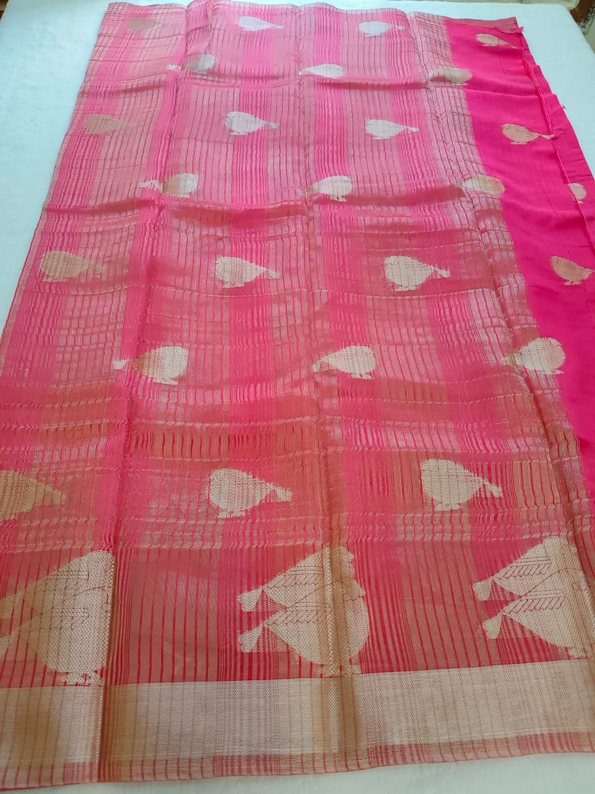 Pink Viscose Saree with Bird Zari Motifs & Rich Border | Festive & Wedding Wear SS-114