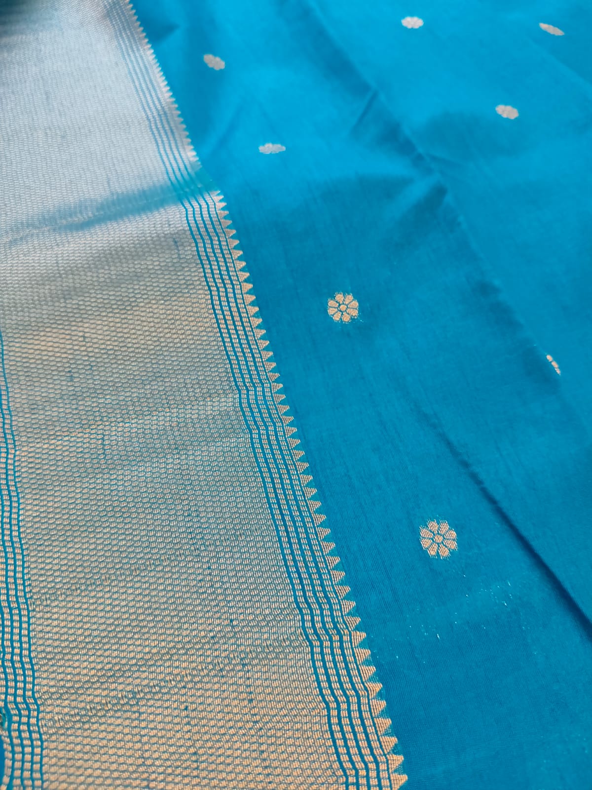 Elegant Blue Dola Viscose Saree with Silver Zari Motifs | Festive & Ethnic Wear - SS-115