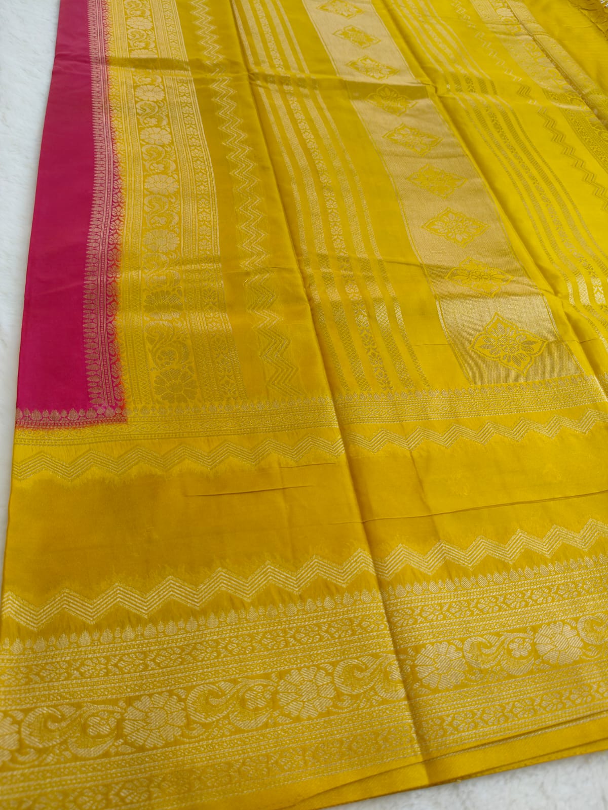 Semi Silk Saree with Gold Zari Border | Festive & Wedding Wear Saree - SS-118