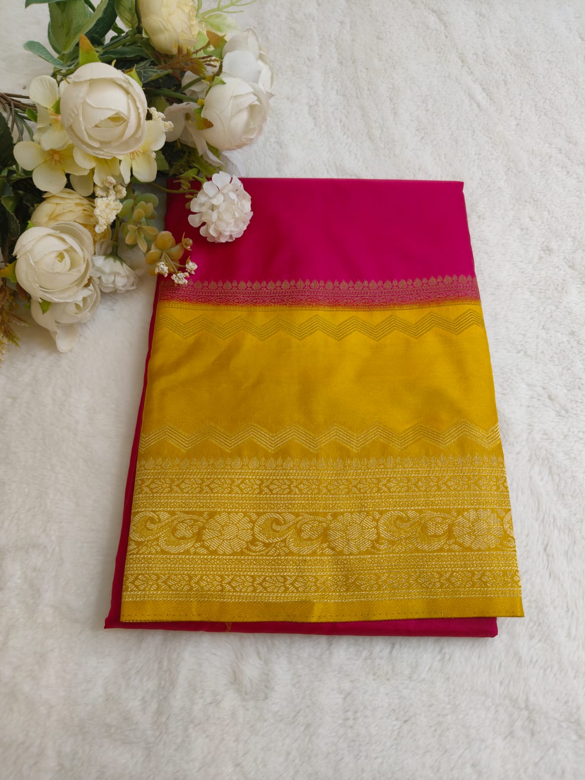 Semi Silk Saree with Gold Zari Border | Festive & Wedding Wear Saree - SS-118