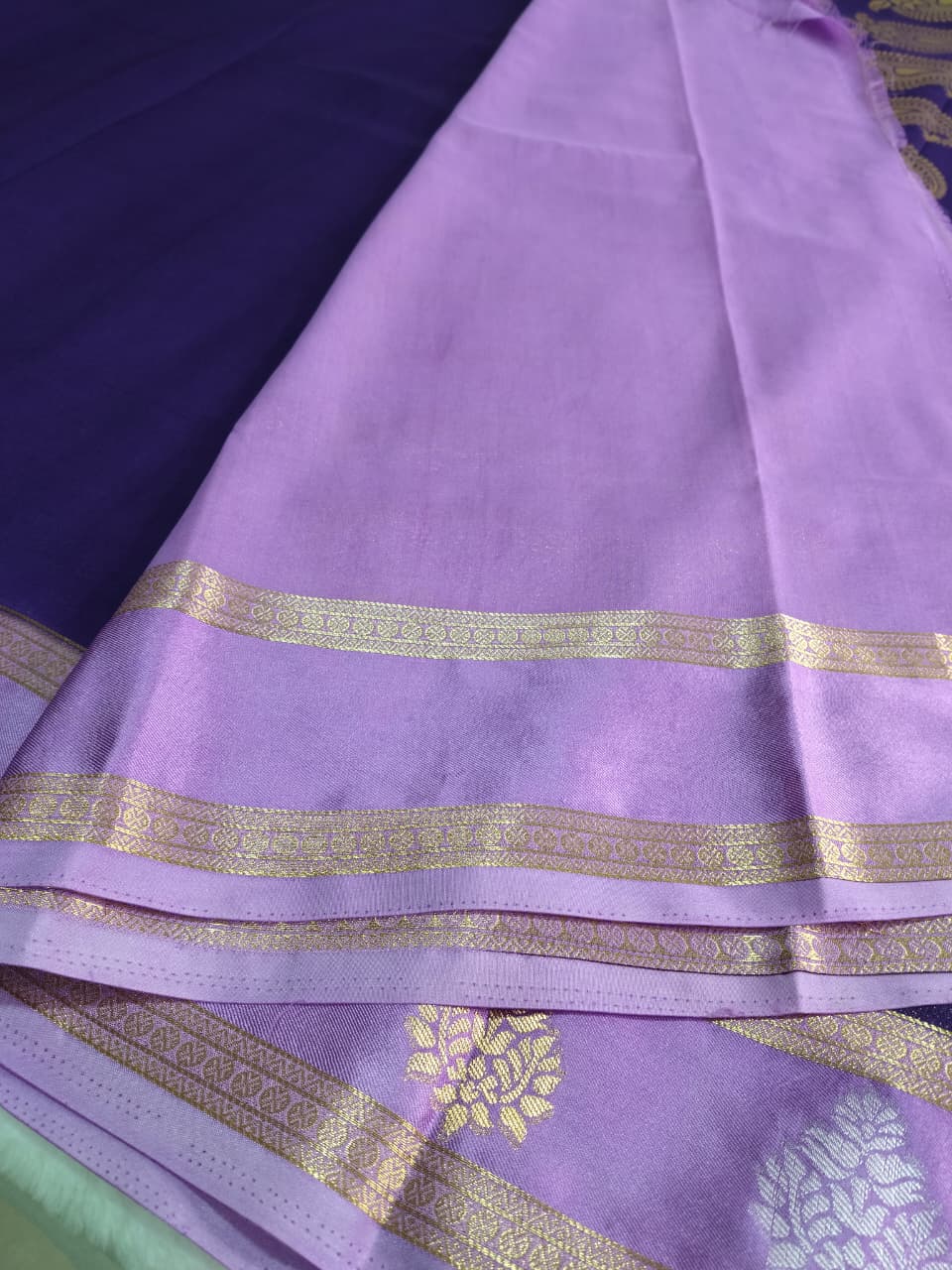 Kaddi Chinnon Silk Saree – Elegant Purple & Lavender Weave (Code - SS-51)